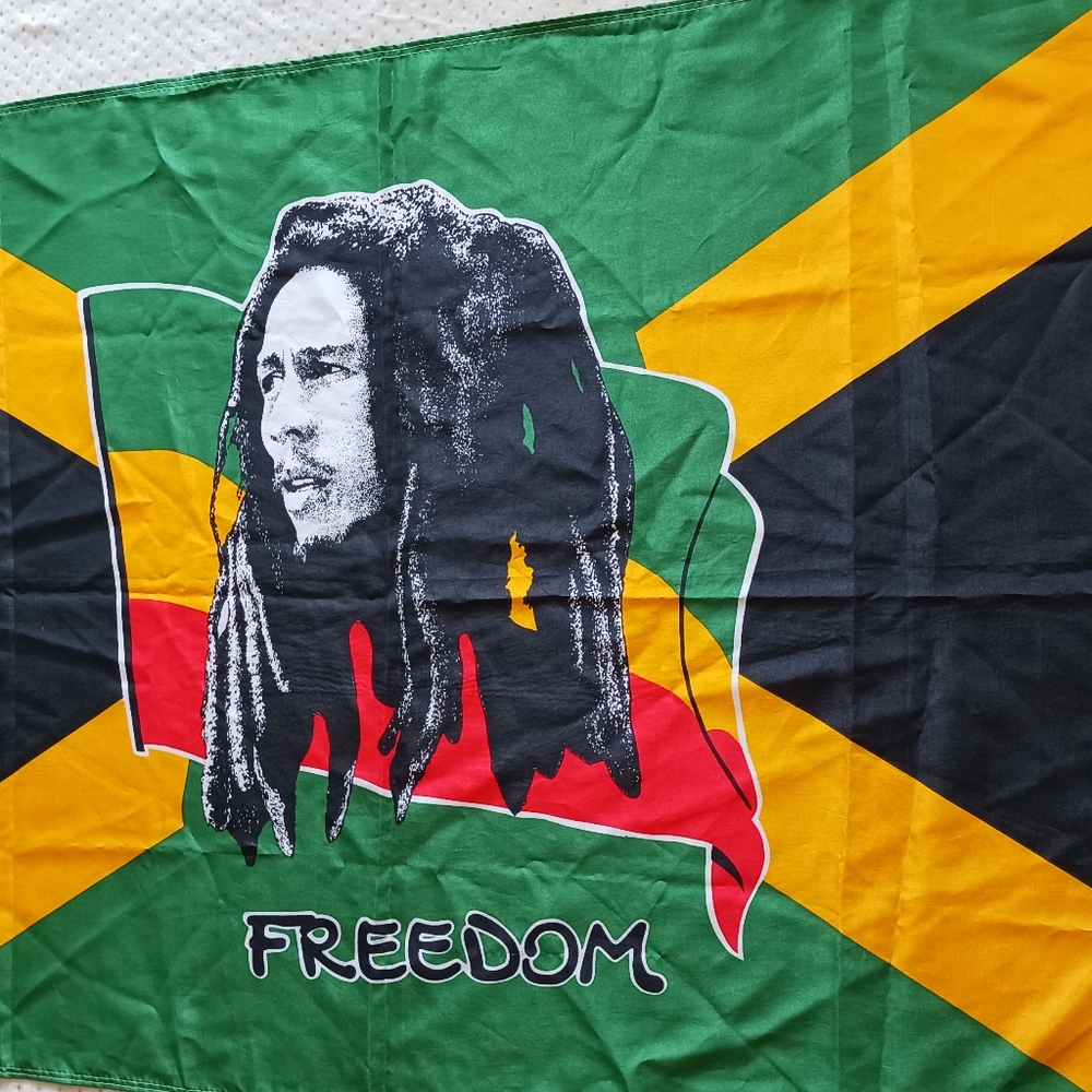 Vintage Bob Marley tapestrie Flag 3x5 wall size - Picture 4 of 7